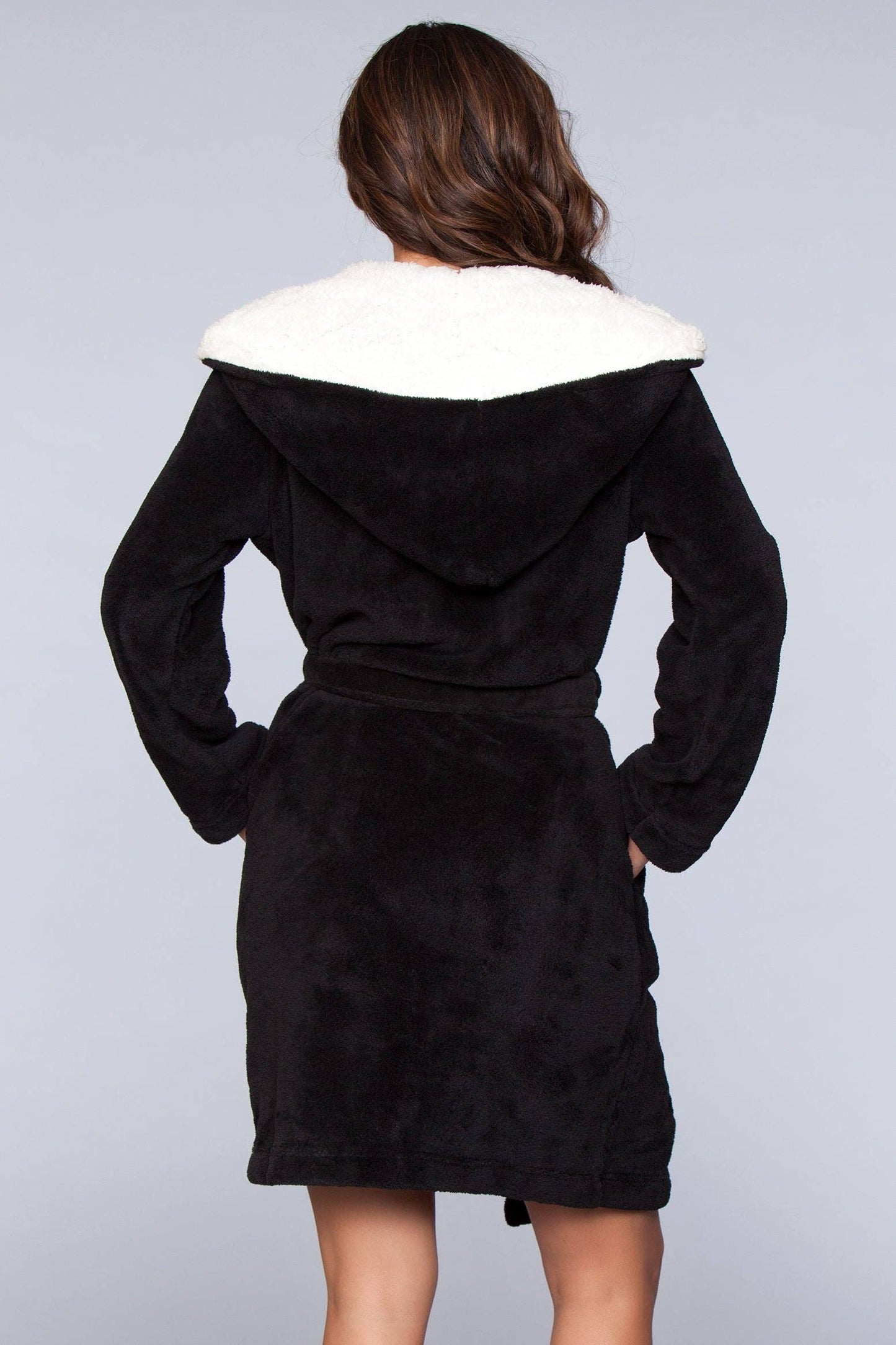 Plush Fleece Robe: BLACK